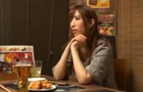 【人妻ナンパ】【隠し撮り】色気ムンムンのスレンダーなのに超美巨乳な綺麗で男心を誘う三十路の奥さんを酒に酔わせお持ち帰りし、生ハメ中出し！
