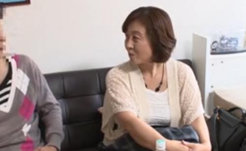 【熟女ナンパ】いかにも優しそうなおばちゃんな色白ぽっちゃりで爆乳の五十路の高齢の人妻を連れ込み、生ハメ中出し！