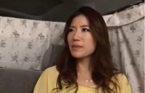【人妻ナンパ】真面目でゴージャスなオーラもあるスレンダーで綺麗な三十路の奥さんを連れ込み、生ハメ中出し！