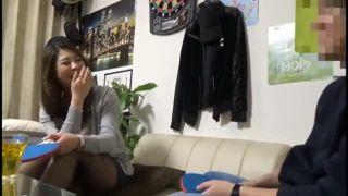 【人妻ナンパ】常に笑顔で優しく人の良さそうな綺麗で美乳の三十路の奥さんを連れ込み、生ハメ中出し！