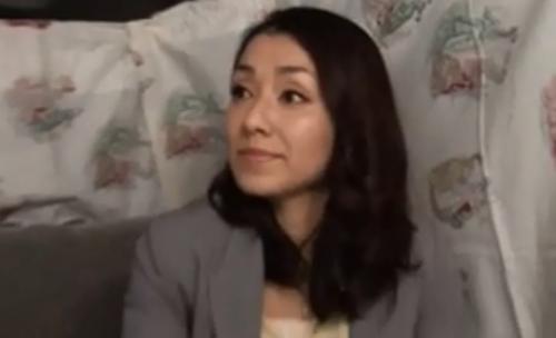 【人妻ナンパ】目力が強く知的で頭の良さそうなスレンダーで上品な三十路の奥さんを連れ込み、生ハメ中出し！