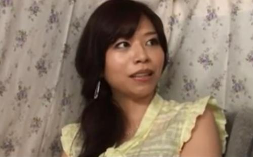 【人妻ナンパ】整った優しい顔立ちの色白でスレンダーなのに超美巨乳の三十路の奥さんを連れ込み、生ハメ中出し！