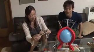 【熟女ナンパ】ここまで完璧な五十路の美人妻がいたとは！清楚でスレンダーさらに性格も感度も100点満点のマダムを連れ込み、そのまま生ハメ中出し！