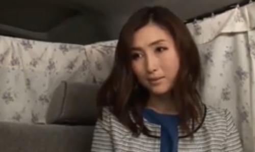 【熟女ナンパ】真面目な女が悶える姿はエロい！大人しく上品なスレンダーの四十路の美人妻を連れ込み、電マ責めの後、生ハメ中出し！