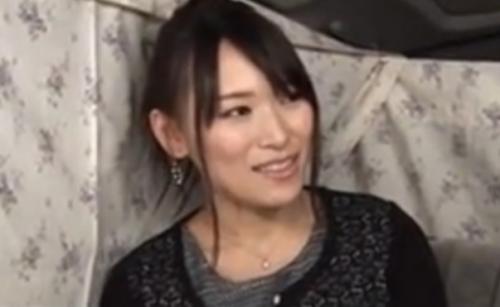 【人妻ナンパ】下手なタレントよりも可愛い清楚で綺麗な三十路の奥さんを強引に責め、そのまま生ハメ中出し！