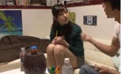 【人妻ナンパ】まるで少女のように純粋で疑うことを知らない清楚で真面目な三十路間近の美人妻を押し倒し、そのまま生ハメ中出し！