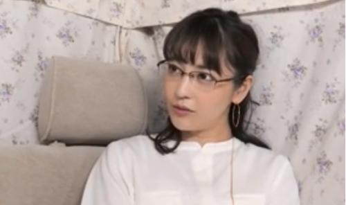 【人妻ナンパ】色白のメガネが良く似合う清楚で真面目なセレブ感溢れる三十路の奥さんを連れ込み、生ハメ中出し！