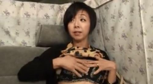 【熟女ナンパ】最初は不審がっていた綺麗で上品な五十路の美人妻も徐々に本領発揮！そのまま生ハメ中出し！