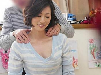 熟女ナンパ　　美熟女奥様　不倫セックス　ミニスカから見えるパンチラ