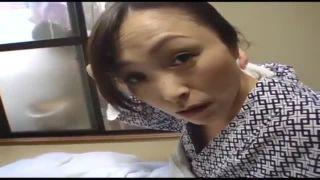 嫁の母を看病★体拭き拭き★五十路の母との危険な関係★