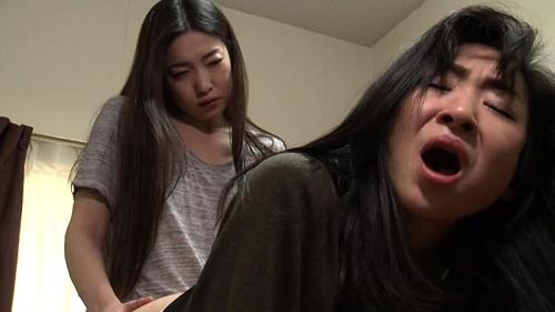 ヘンリー塚本！！旦那に分からぬ女同士！！熟したレズ！！人妻熟女