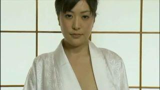 ヘンリー塚本★熟れた肉体★蜜壺に中出し★巨乳熟女★熟女人妻の体が★