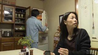 ヘンリー塚本！！！　ムラムラが止まらない！！義母は義理の息子と蜜壺中出し！！！井上綾子
