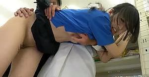 狙われた奥様　バイトの若妻人妻　深夜に襲われた　NTRエロ動画
