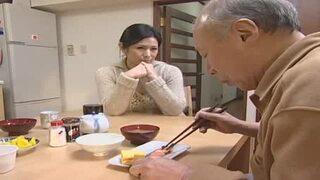 熟女人妻嫁　義父と妻　熟女おばさんの欲求