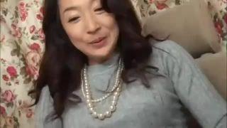 美熟女アンケート！！奥様。。今日のおパンティ何色ですか？？