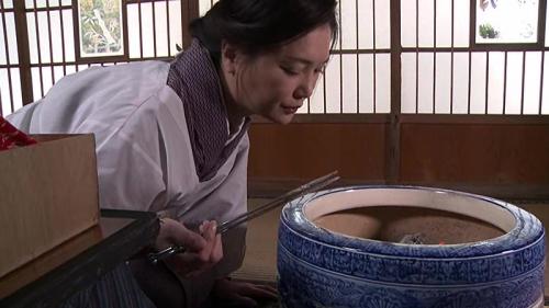 ヘンリー塚本　翔　昭和もんぺ母　肉体のエロス　昭和の熟女奥様