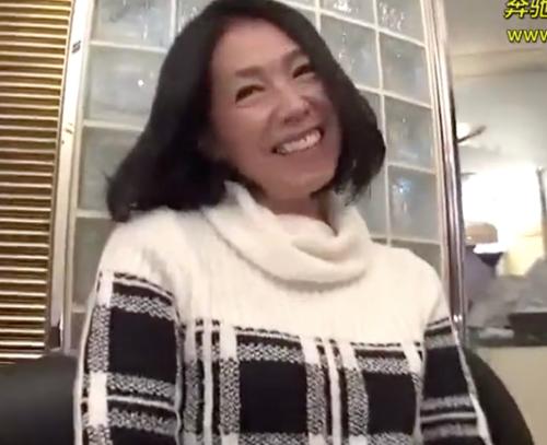 清楚な人妻　★熟女奥様　パコパコズッコン