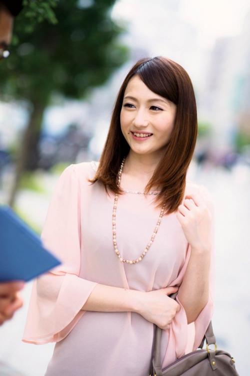 綺麗な奥様！美熟女の欲望が露出する時！主婦のナンパ