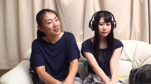 熟女母と娘　どちらもナンパして　バイブ責め　母娘ナンパ