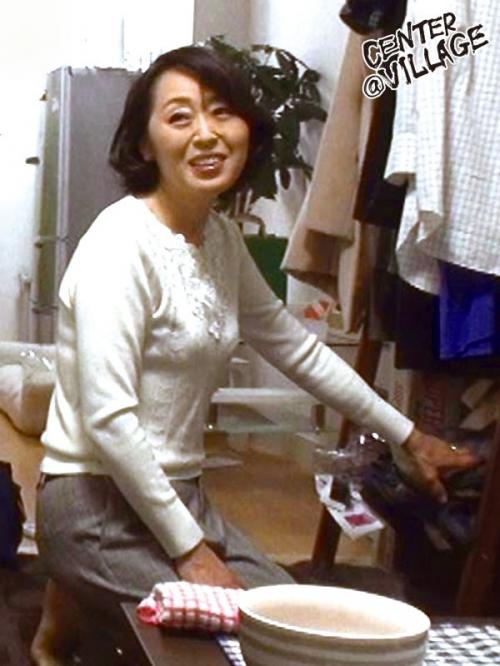 普通の主婦！！！地味な高齢熟女奥様のレンタルサービス★家政婦の蜜壺に中出し