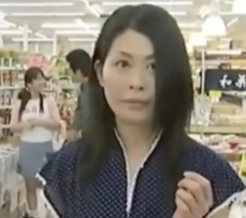 熟女★母親　　普通の主婦が　『家族の近くで不倫』