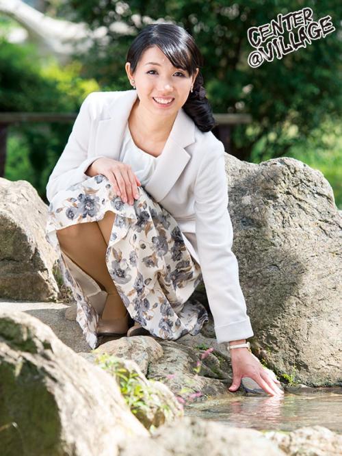 ぷり尻★奥様　四十路奥様　浮気主婦