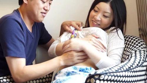 旦那は仕事　真昼間の人妻ナンパ　口説き落としてセックス  寝取りNTR