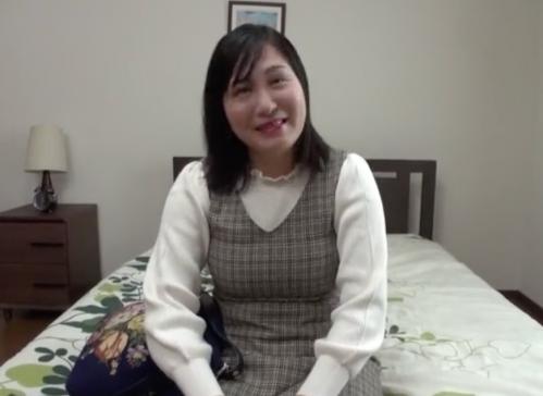 素人豊満熟女奥様★初めてのAV撮影★ムチムチ奥様