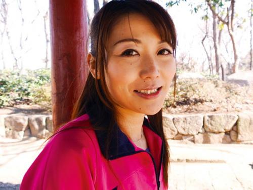 僕の母をナンパして★年増高齢 美人四十路人妻 仲田彩香