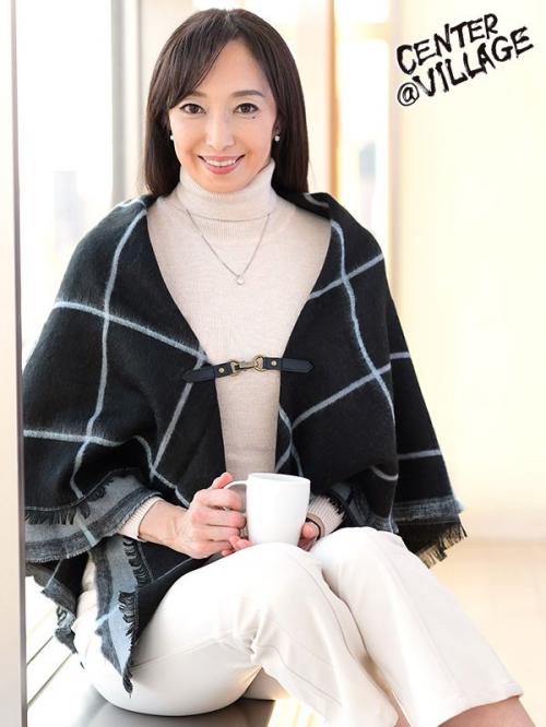 フェロモン漂うエロ奥様★初撮り五十路妻ドキュメント 音羽文子57歳