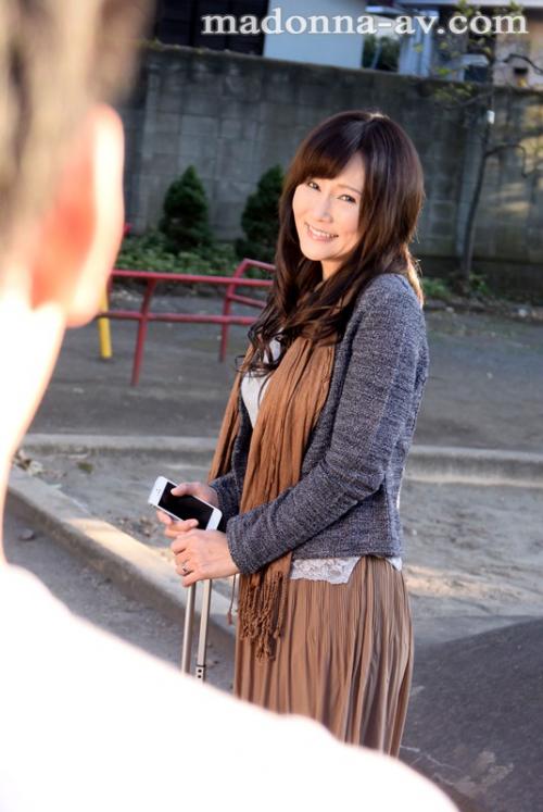 熟女★友母　　友人の美人な母親の
