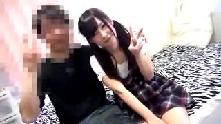 発育途中の中学生の身体は最高だ！ちっぱいJCが必死にフェラする姿に勃起ギンギン