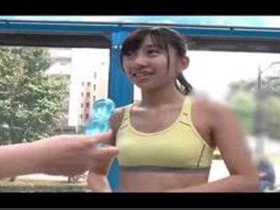 『膣圧チェックって…入れるんですか？』アスリート女子に締まりチェックついでに生出しSEX！発情間違いなしの大興奮