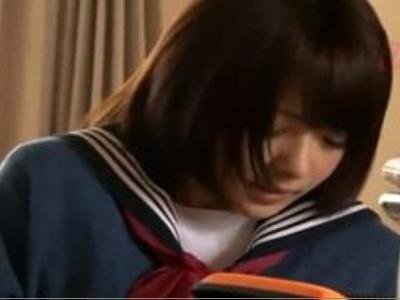 〖妄想-ドキュメンタリー〗『ムラムラしてきちゃったじゃん♡』高校生の妹のマ〇コこたつの中で悪戯！削除前に見なきゃ損