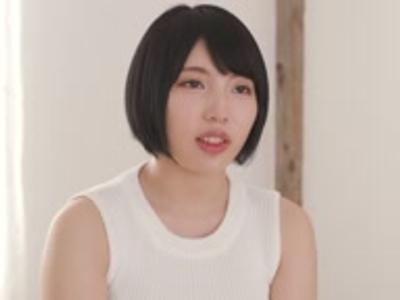 〖安位カヲル-ボイン〗成人前にアイドルデビューしたあの子が自慢の体をあらわに！女性が見てもいい18禁動画