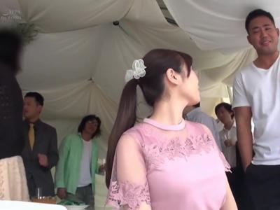 〖外見える!?-覗き〗同窓会終わりに同級生の裸をこっそりとみんなで鑑賞！タダで見れちゃうエロ映像