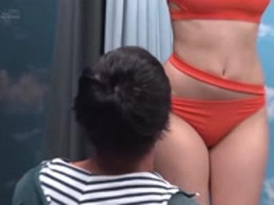 〖外見える!?-ナンパ〗『もぉダメ～』スケスケの車内で豪快ズボズボされてイキまくりの女の子！今夜のおかずはこの娘で決まり