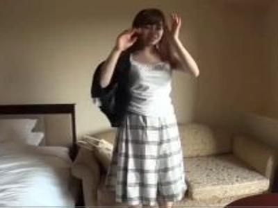 『ダメッ！気持ちいい♡』性欲溜まった婦人をナンパしてH不倫！おっぱいが最高