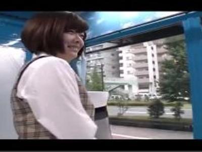 〖マジックミラー-脚フェチ〗『ちょっと、待って…』仕事帰りのOLに声をかけてパンストモニター企画で生生出しSEX！おかずにしたい18禁映像