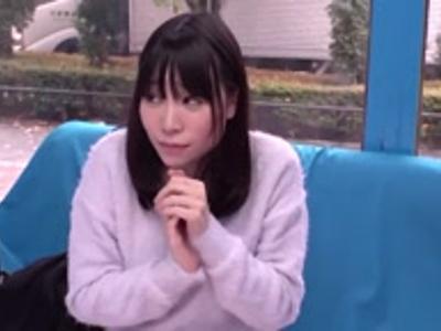 〖外見える!?-企画〗『わかんないよ～』並んだチンチンから愛しの恋人を選べなかった結果…！妄想注意なR18動画