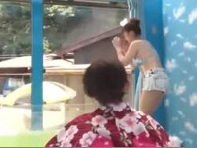 〖マジックミラー-マッサージ〗『エッチしちゃう？』男友達と混浴風呂企画でそのままファック！こんなかわいい子が…