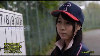 ニーハイソックス履いたままでエロセックス♥素人でふわふわおっぱいな女子校生にかわいいお口に入り切らないほどたっぷりザーメン発射♥
