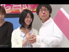 【NTR企画】夫には内緒でエロタッチ♡素人の美女がダメなのにおチンポ挿れられて感じる不倫セックス♡
