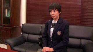 制服のままエロ遊び♡JKがお顔にぶっかけられて恍惚の表情に
