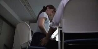 会議中に新人女性社員にセクハラ!上司という立場を利用してトイレへ連れ込み若い新人女子を犯す！！