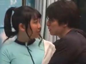 夏編！逆転マジックミラー号 「素人娘たちの大胆SEXを生で見たくないですか？」ナンパされ膣内射精されちゃうｗｗ