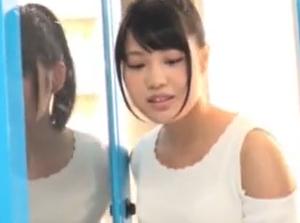 マジックミラー号×イキ我慢 ナニされても10分間声ガマン!!快楽に負けてお仕置きセックスに！