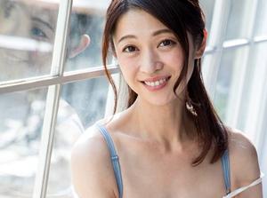 風薫る鎌倉で出会った微笑み美人！！背徳のハメ撮りファック！