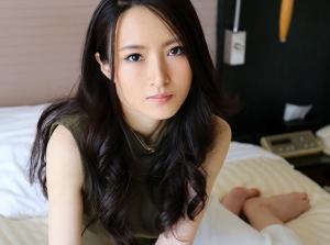 見た目からは想像できない趣味でビックリ！美人妻と大人の極上な不倫SEX！！